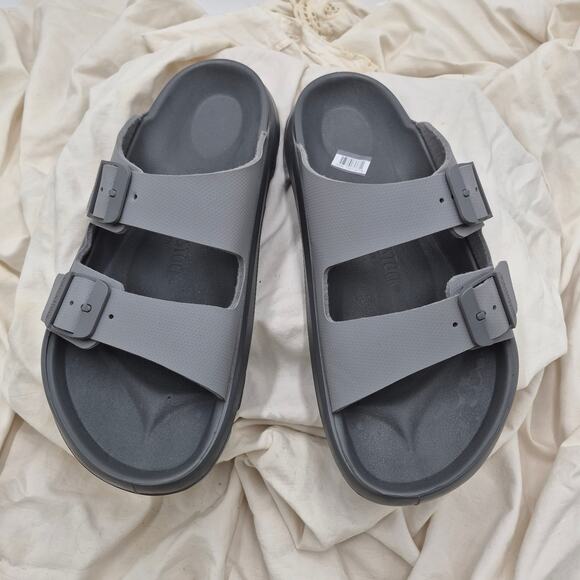 NEW Birkenstock Mogami Terra Stealth sandals Gray Men\'s SZ EU 43 US 10-10.5